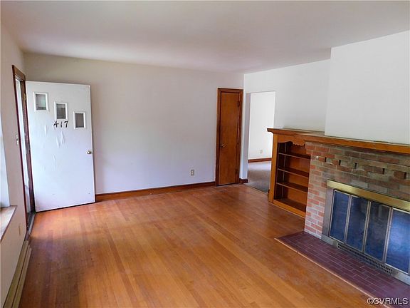 4th image of 417 Canterbury St