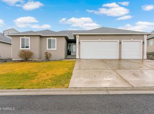 1504 W Naches Ave, Selah, WA 98942