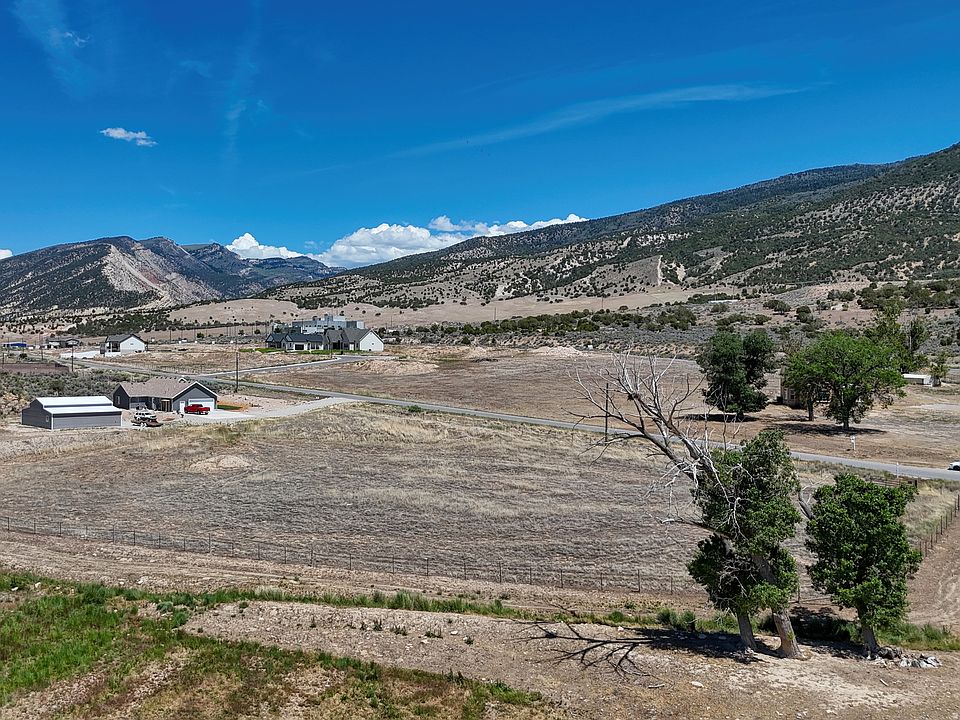 2nd image of 1601 S Old Lowry Road Hwy