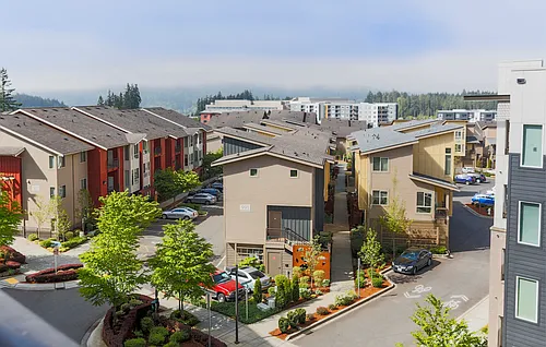 Discovery Heights Photo 1