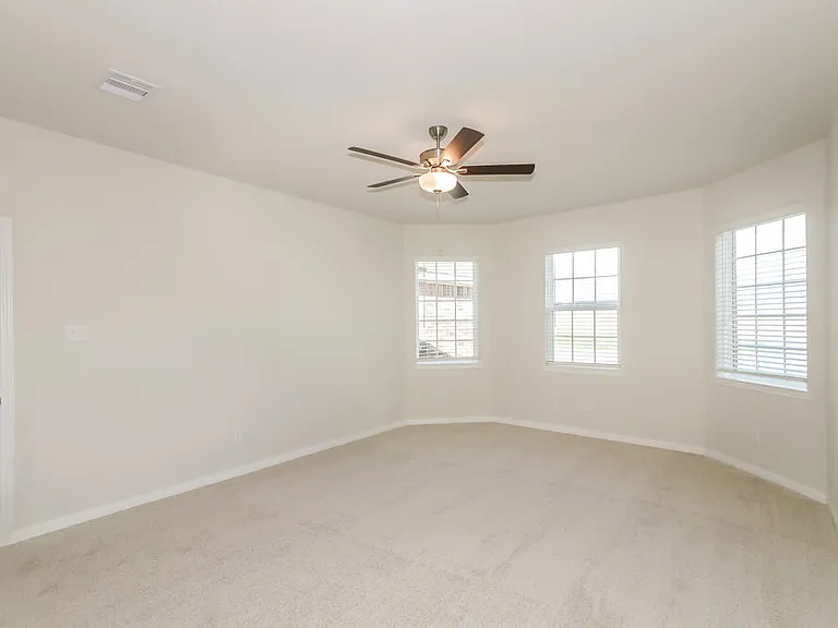 409 Sunny Highlands Dr — Photo 12