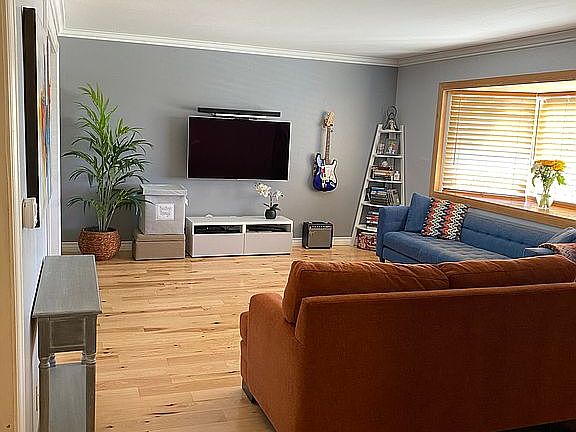 3rd image of 6847 51st St