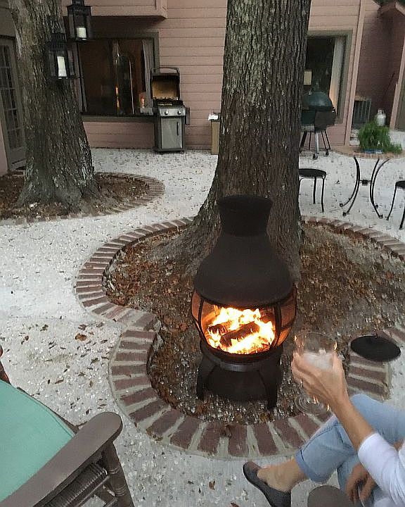 Cozy fires & cocktails 