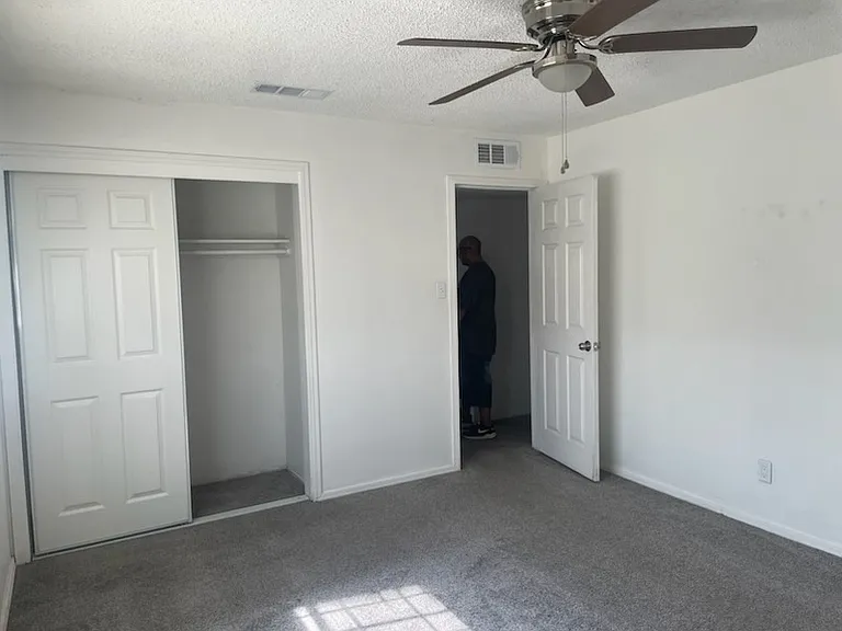 1401 Reese Ave — Photo 6