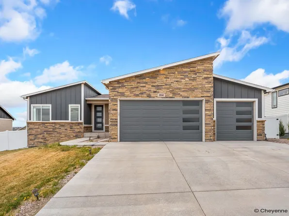 3950 Farthing Rd, Cheyenne, WY 82001