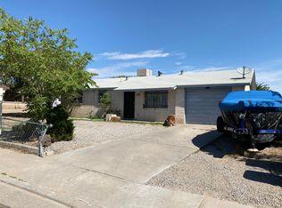 1419 Del Rey Pl SW, Albuquerque, NM 87121