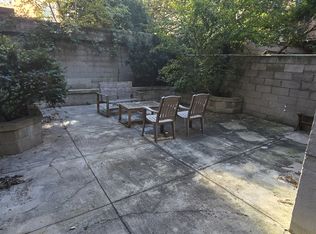 111 W 75th St APT 1R, New York, NY 10023
