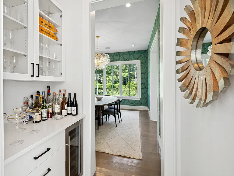 Birchwood Ln — Photo 14