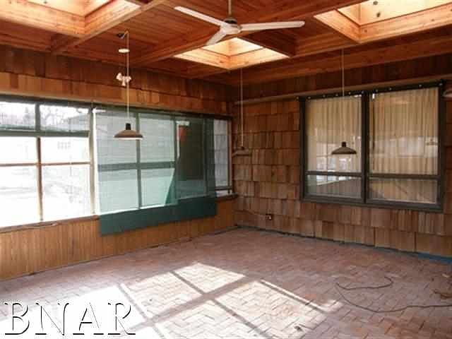 2nd image of 208 William Dr