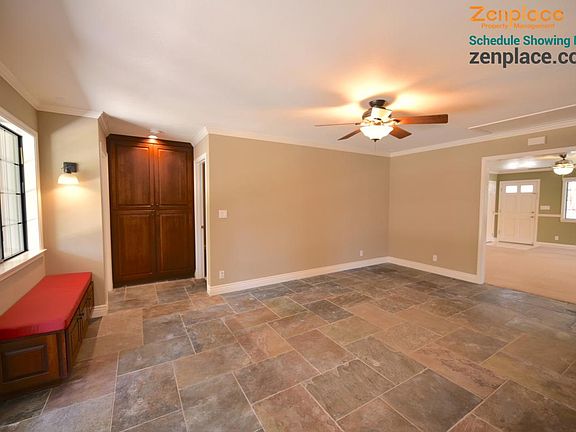 2nd image of 1704 Hogar Dr