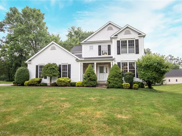 8586 Kirkwood Dr, Chesterland, OH 44026