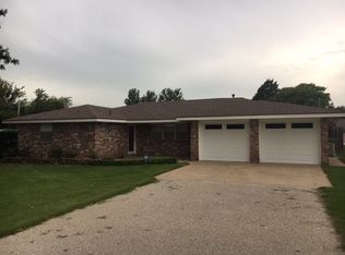 1727 McKinley Rd, Bartlesville, OK 74006