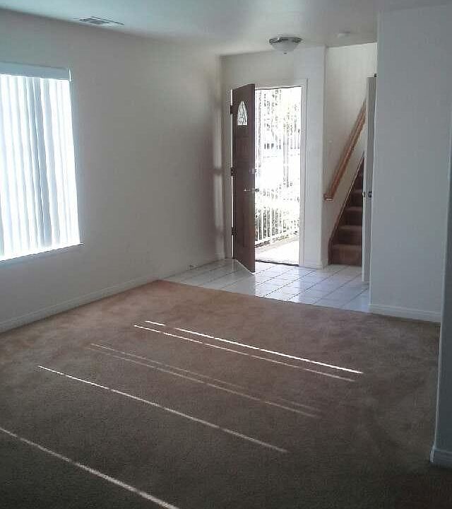 2nd image of 2218 Cabrillo Ave