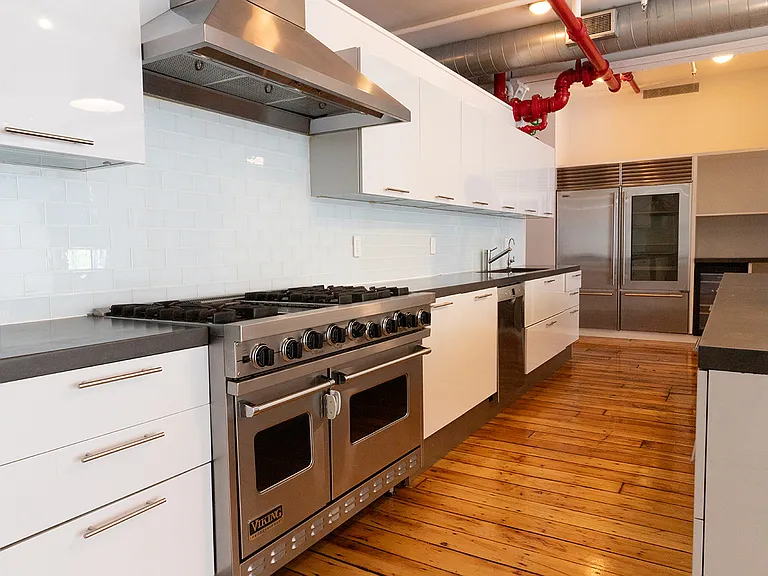 141 Prince St #4 — Photo 6