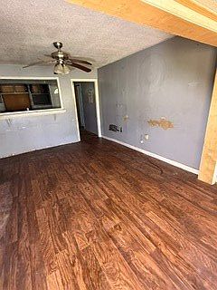 5th image of 1208 Bergland St