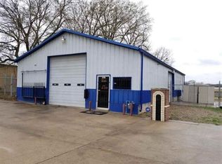 2817 S Hillside St, Wichita, KS 67216