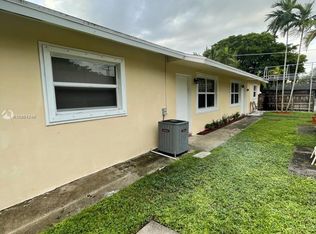 810 SW 9th Ct UNIT 2, Pompano Beach, FL 33060