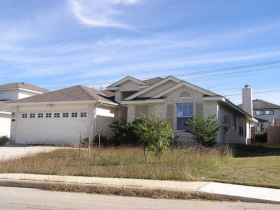 2nd image of 1826 Marbach Woods