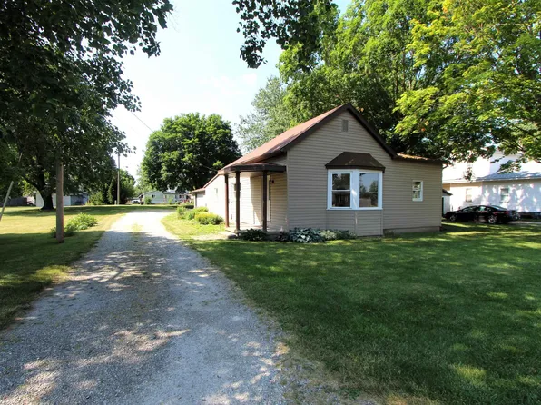 354 W Washington St, Camden, IN 46917