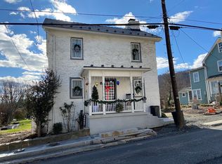 36997 Charles Town Pike, Hillsboro, VA 20132