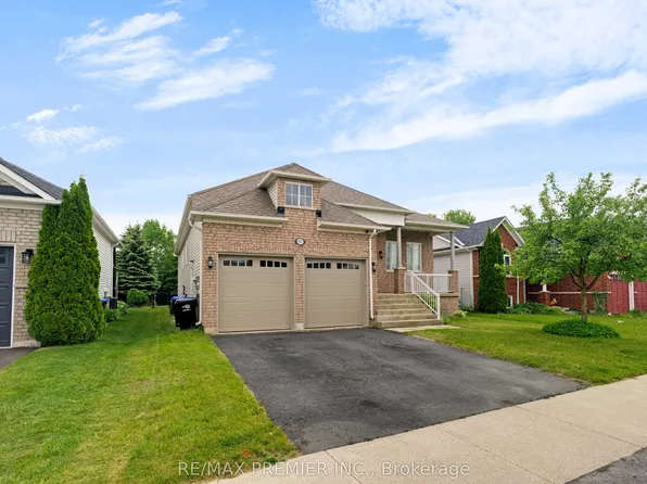 67 Meadowlark Blvd, Wasaga Beach, ON L9Z 3B3