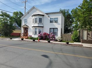 36 112th St #2, Troy, NY 12182