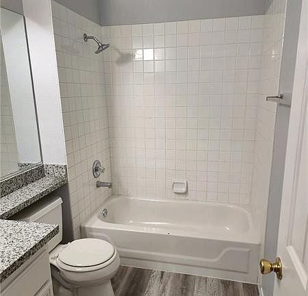 4th image of 5155 W Tropicana Ave Unit 2035
