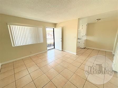 5th image of 4329 E 55th St APT J
