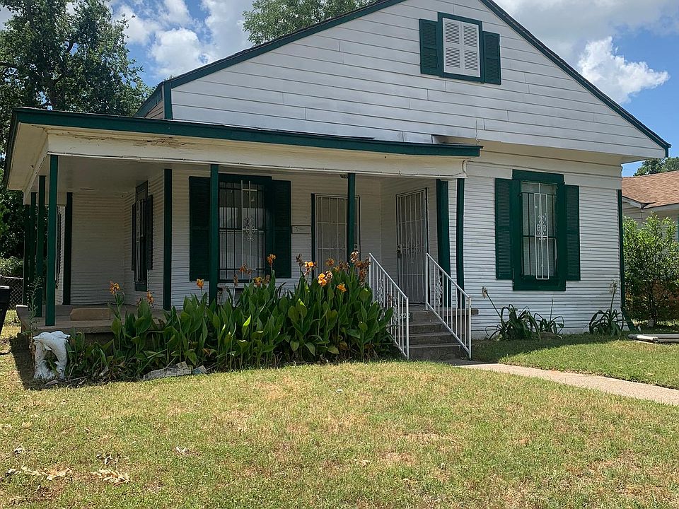 1st image of 3222 Garden Ln