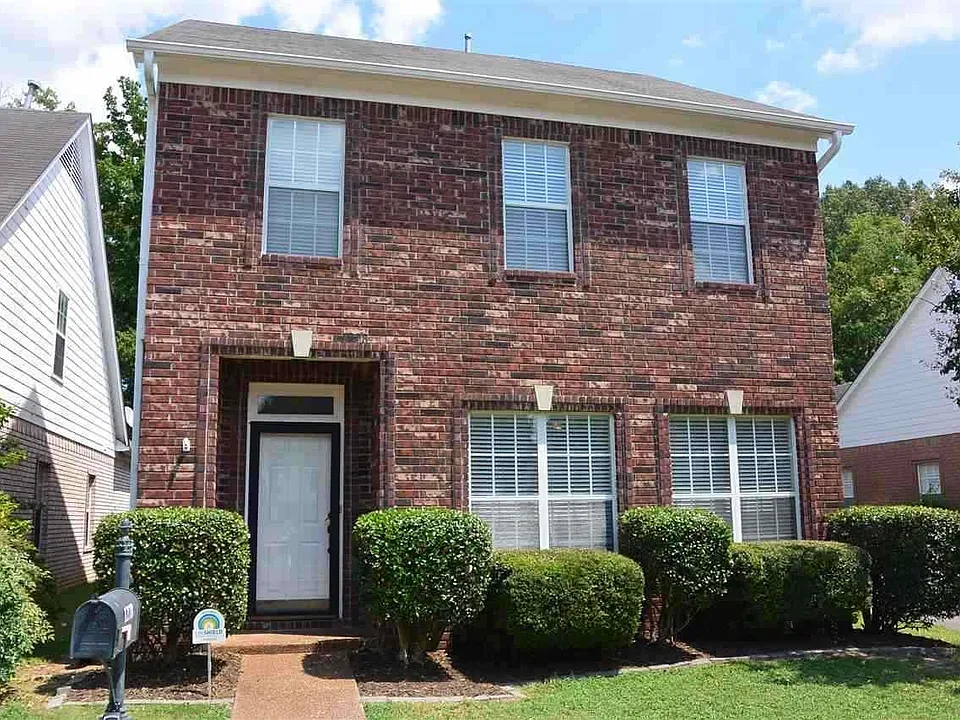 1278 Oak Creek Dr
