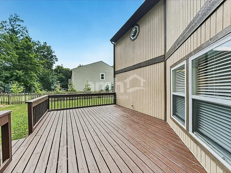 3 Lowell Ct — Photo 18