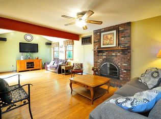 87 Huckleberry Ln, Manchester, CT 06040