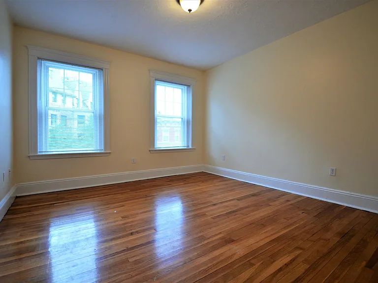 191 Winthrop Rd #5 — Photo 12