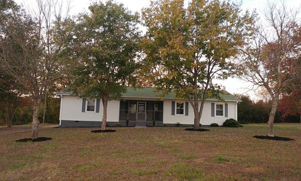 1st image of 132 Brannon Cir