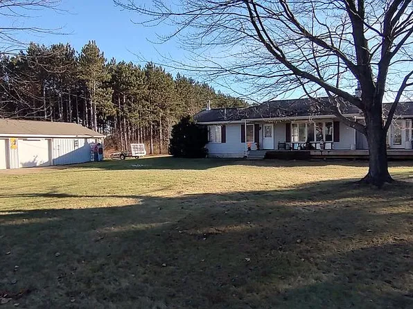 5949-10 Mile Rd, Mecosta, MI 49332