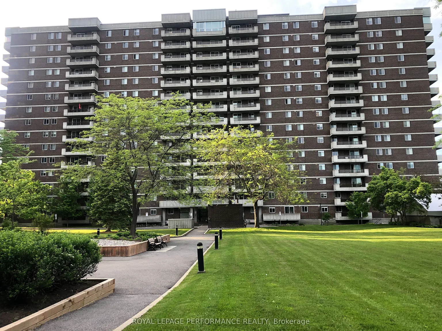 2 bed, $2,675 — Photo 2