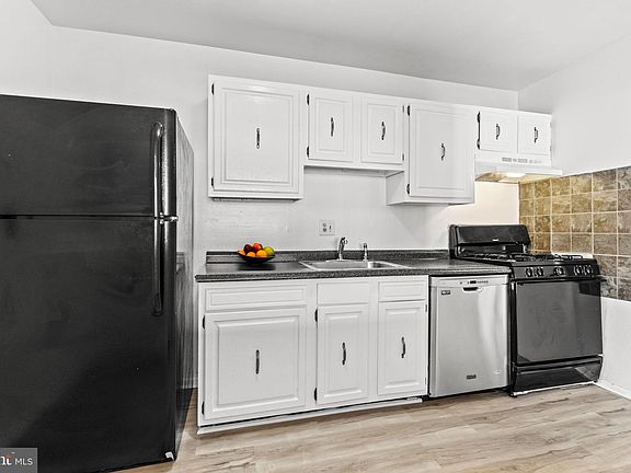 2nd image of 5107 Crossfield Ct #311