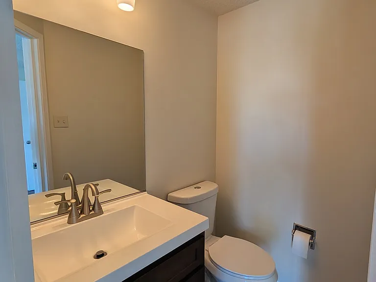 Tulip Ct — Photo 13