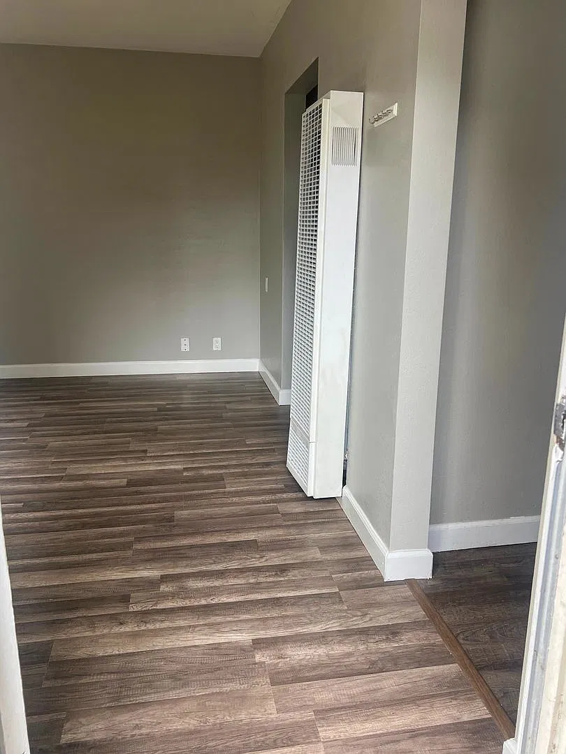 7113 Stafford Ave — Photo 1