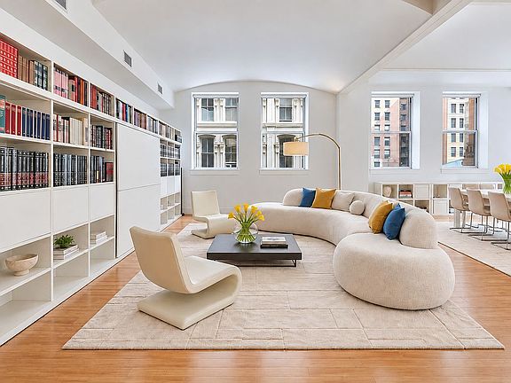 3rd image of 130 Fulton St APT 5B
