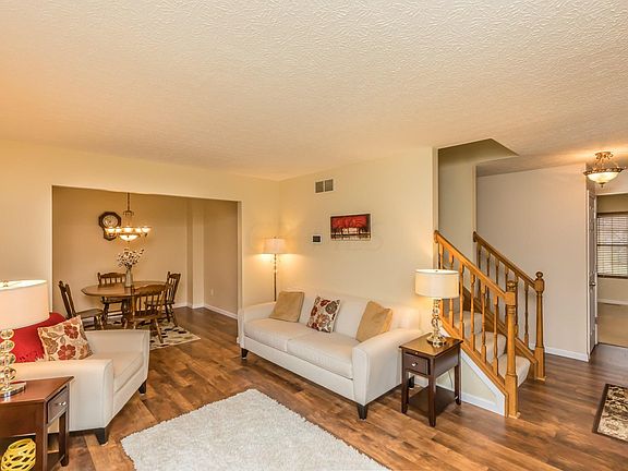 4th image of 5801 Scotia Ct