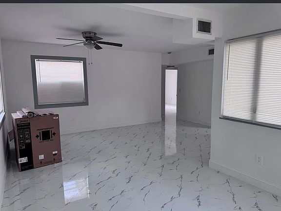 3rd image of 465 Martin Ave