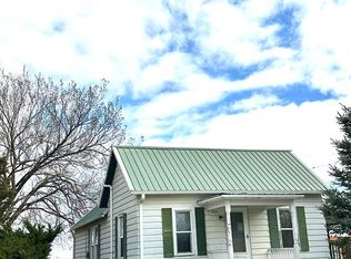 203 Division St, Kinross, IA 52335