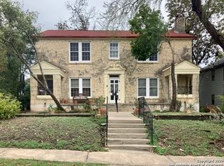 512 Furr Dr, San Antonio, TX 78201
