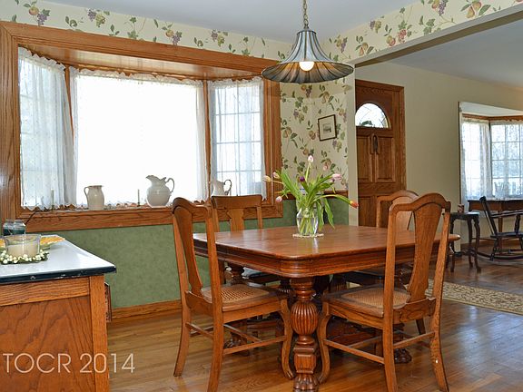 5th image of 28-12 Sheridan Pl