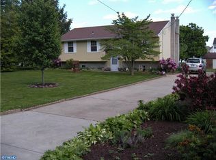 674 Chestnut St, Williamstown, NJ 08094