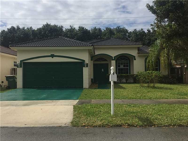 1st image of 2910 Dunwoodie Pl