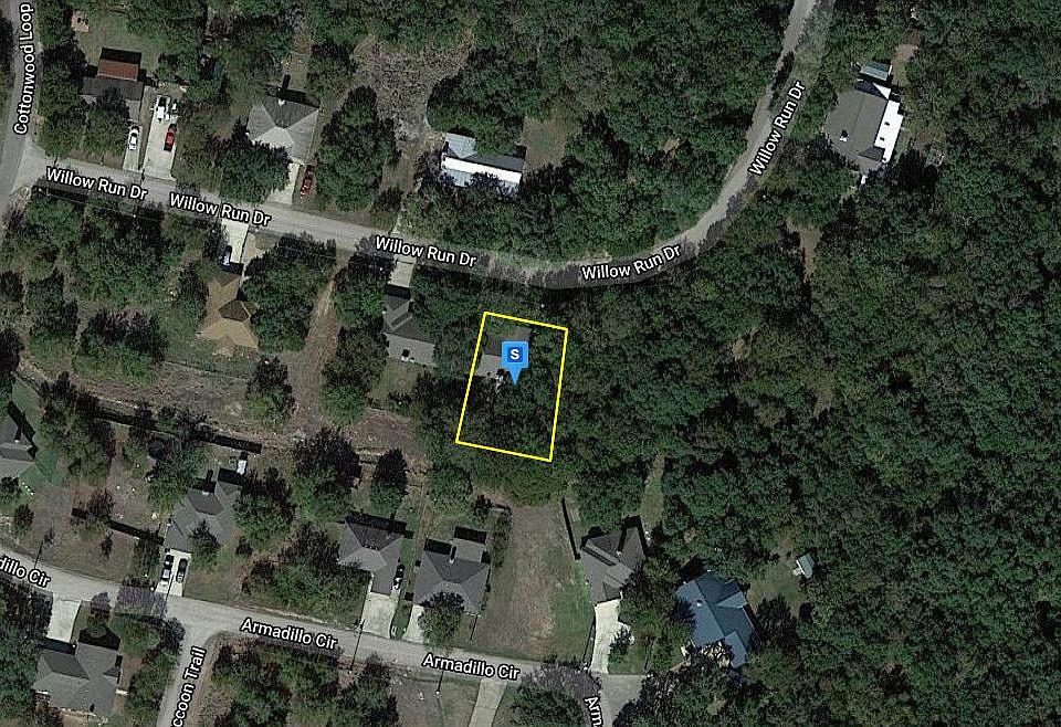 1st image of 12 Willow Run Dr