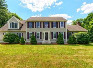 149 Hartford Ave E, Uxbridge, MA 01569