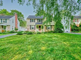 129 Dale Rd, Rochester, NY 14625